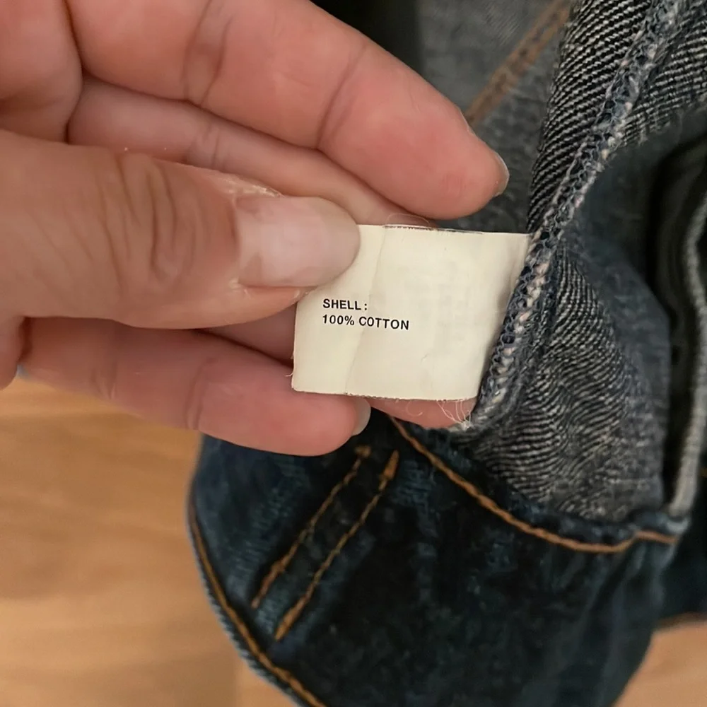 Gap dark blue denim jean jacket, slightly cropped length, size S - Picture 3 of 6